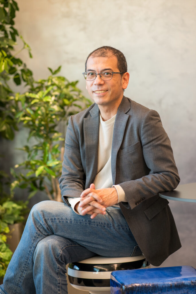 代表:泉 満信(Mitsunobu Izumi)